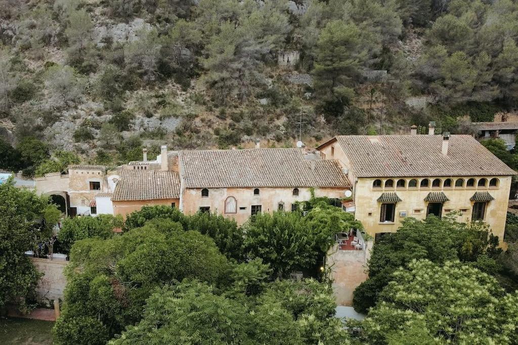 سانت بيرِ ذي ريبيس Villa Catalina Aka Villa Almanita المظهر الخارجي الصورة