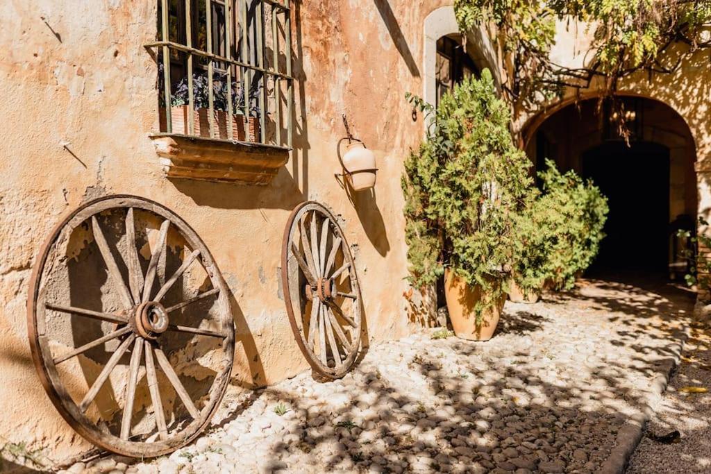 سانت بيرِ ذي ريبيس Villa Catalina Aka Villa Almanita المظهر الخارجي الصورة